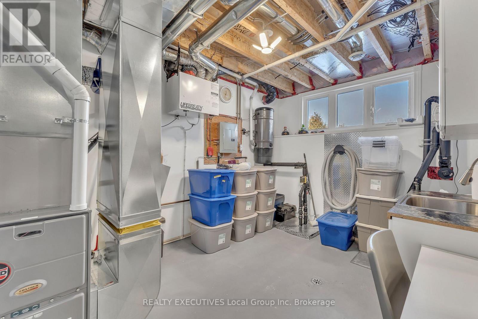 933 Betty Road, West Nipissing, Ontario  P0H 2M0 - Photo 35 - X12860736