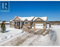 933 BETTY ROAD, West Nipissing, Ontario