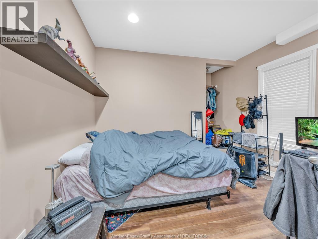 1563-1563 Lillian Avenue, Windsor, Ontario  N8X 4A0 - Photo 14 - 26004835