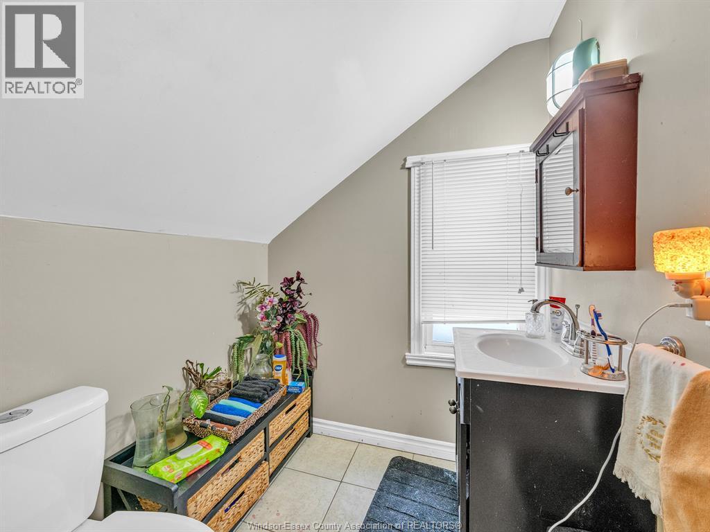 1563-1563 Lillian Avenue, Windsor, Ontario  N8X 4A0 - Photo 29 - 26004835