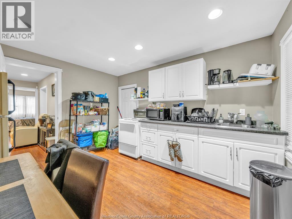 1563-1563 Lillian Avenue, Windsor, Ontario  N8X 4A0 - Photo 33 - 26004835