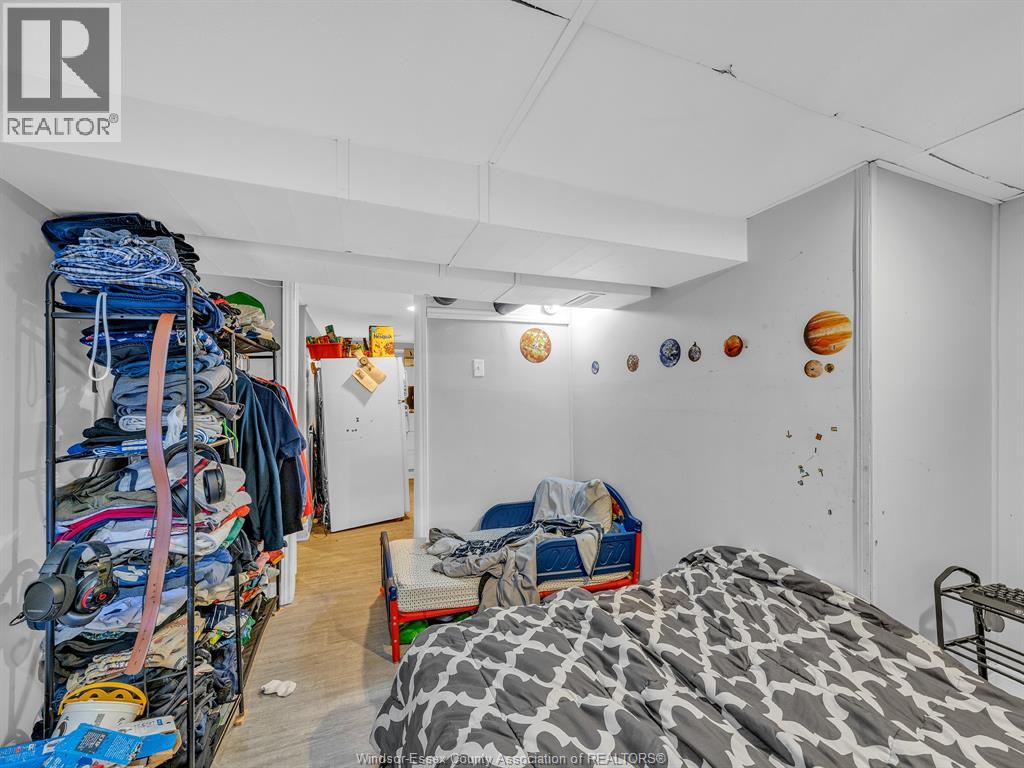 1563-1563 Lillian Avenue, Windsor, Ontario  N8X 4A0 - Photo 39 - 26004835