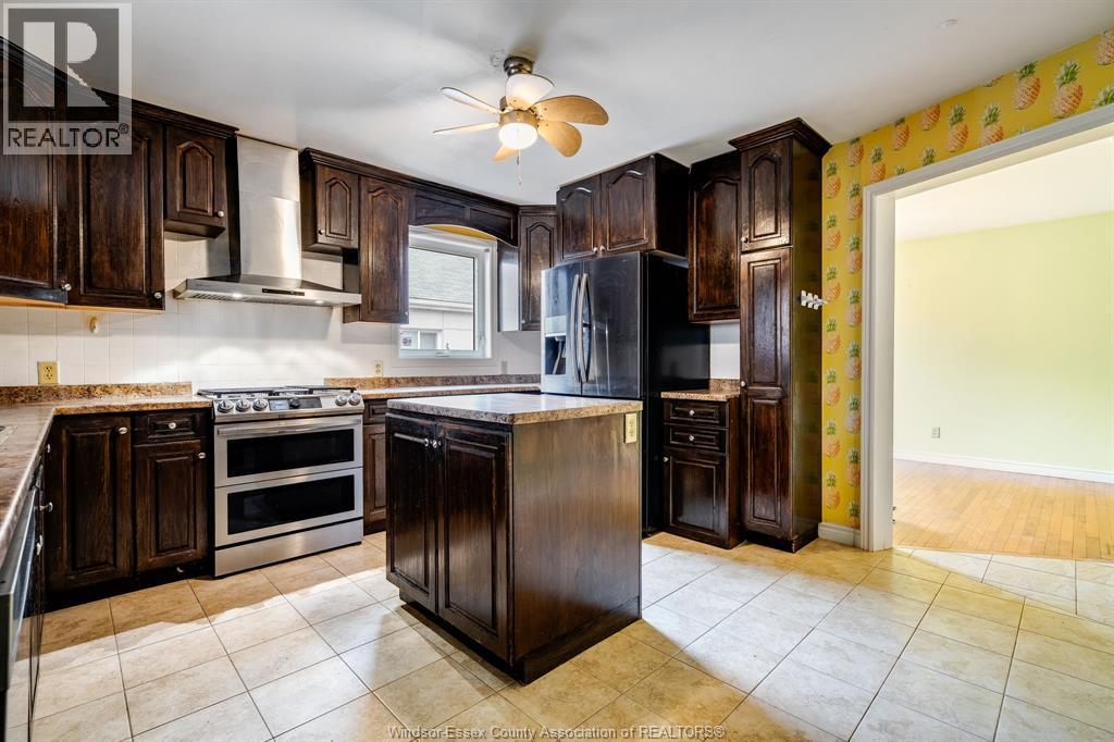 1833 St. Luke, Windsor, Ontario  N8W 3W8 - Photo 5 - 26004826