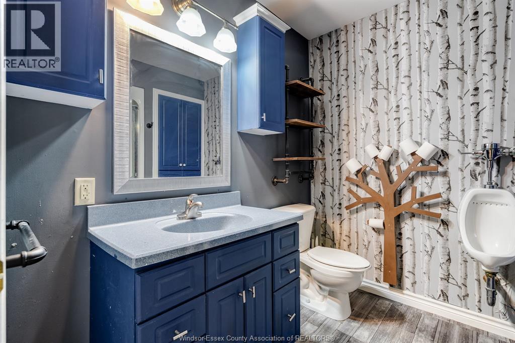 1833 St. Luke, Windsor, Ontario  N8W 3W8 - Photo 8 - 26004826
