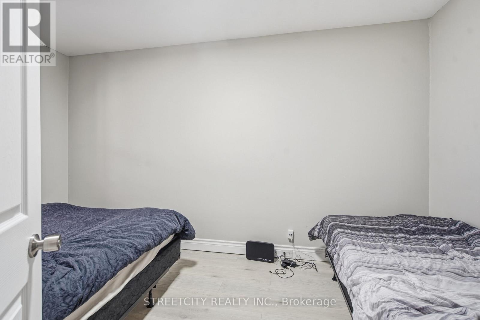 437 Charlotte Street, London East, Ontario  N5W 4A5 - Photo 18 - X12832728