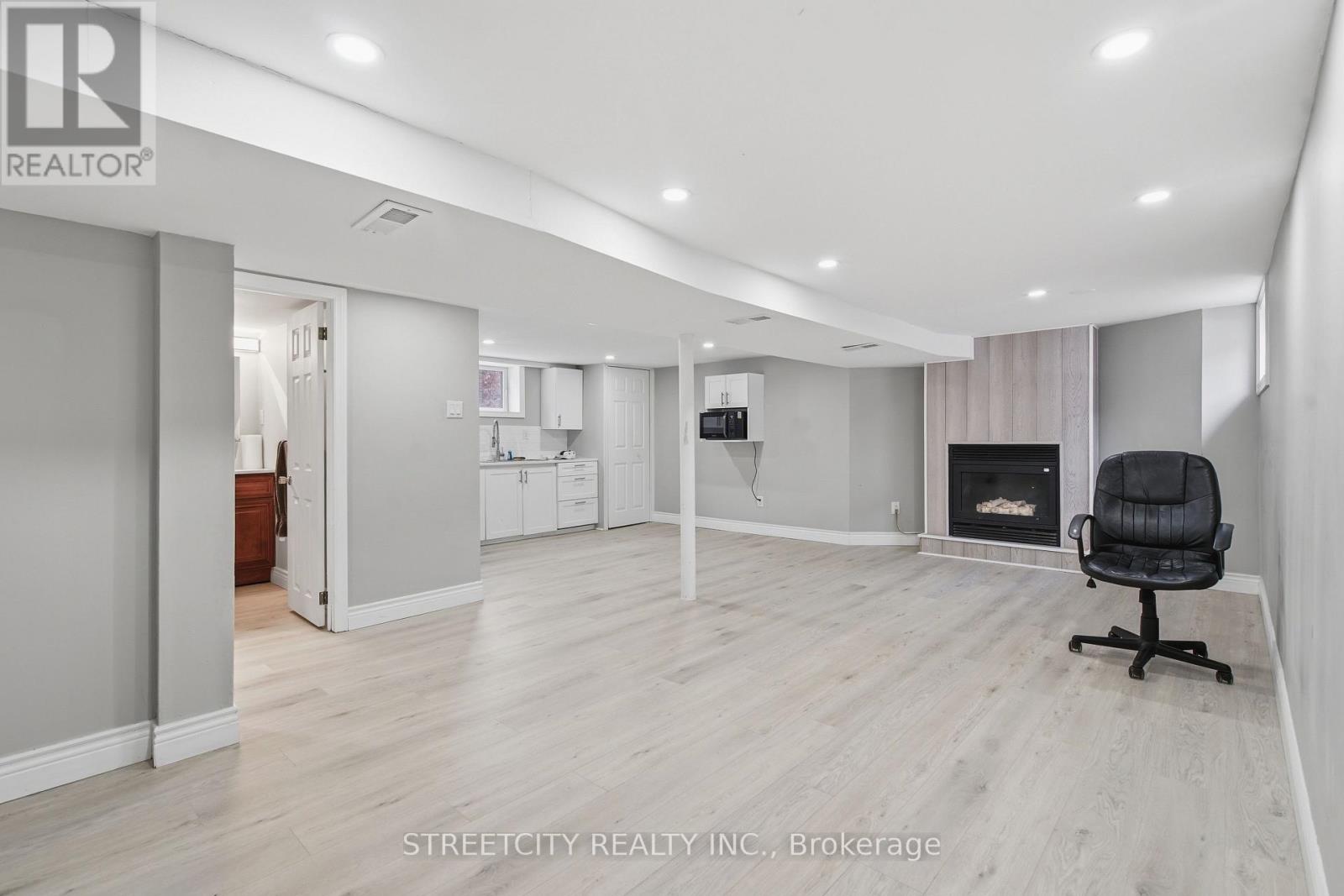 437 Charlotte Street, London East, Ontario  N5W 4A5 - Photo 32 - X12832728