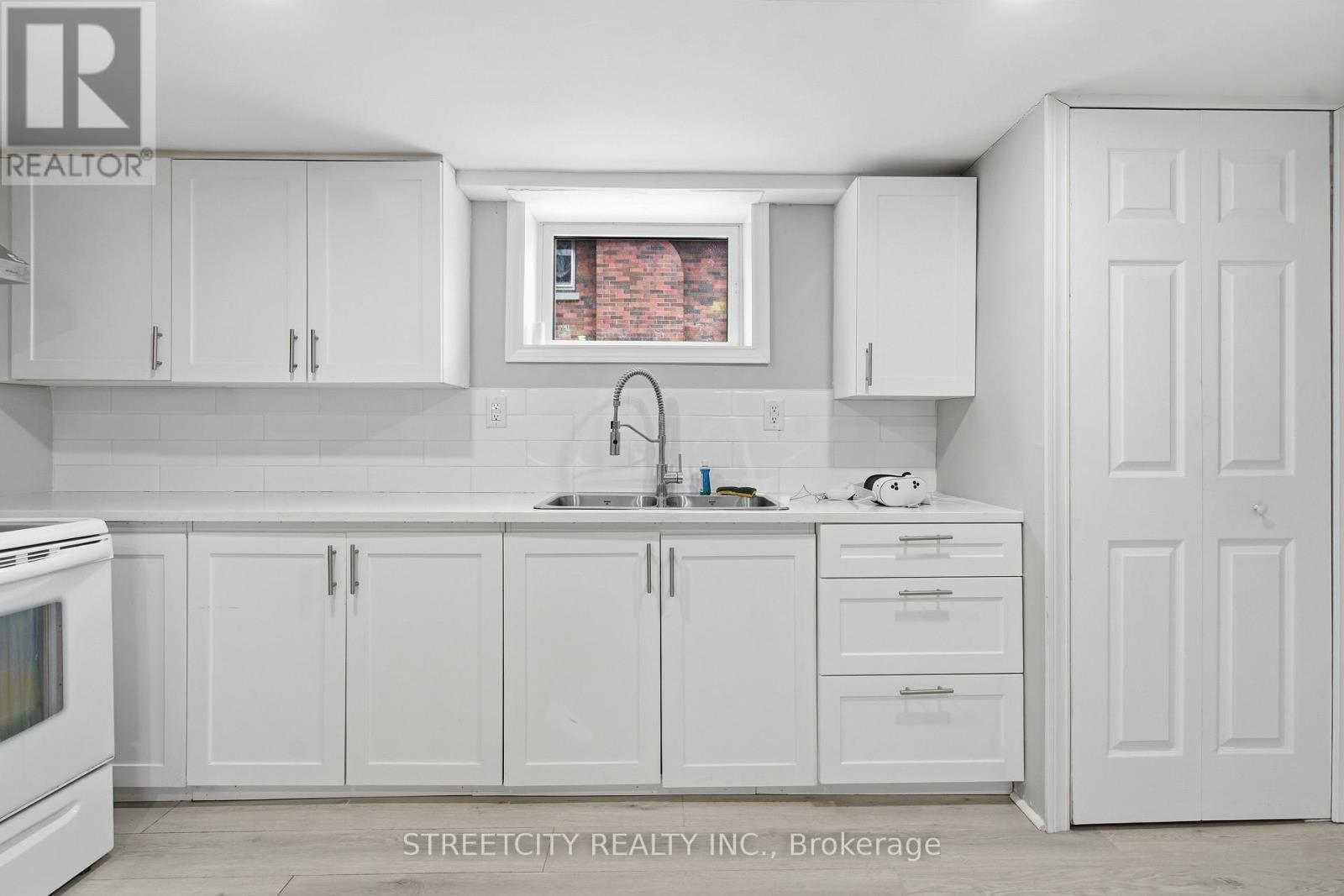 437 Charlotte Street, London East, Ontario  N5W 4A5 - Photo 36 - X12832728