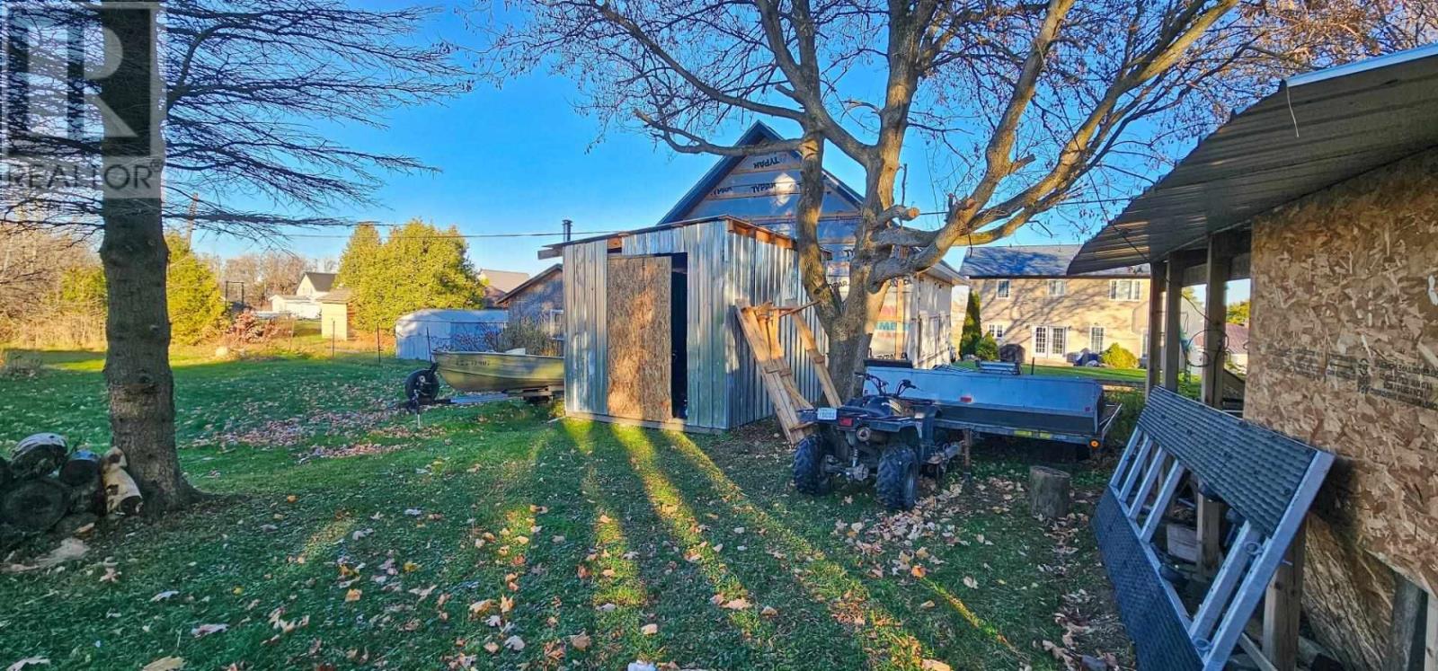 141 Federation St, Thessalon, Ontario  P0R 1L0 - Photo 11 - SM253230