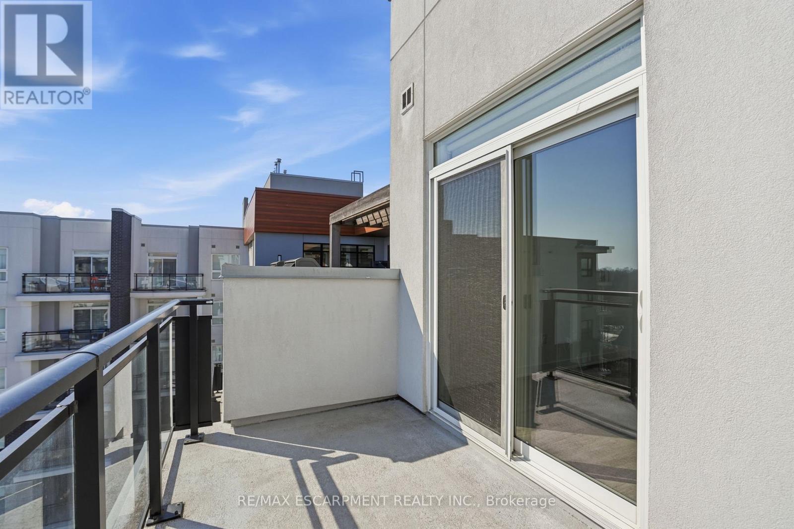 618 - 320 Plains Road E, Burlington, Ontario  L7T 0C1 - Photo 26 - W12856052