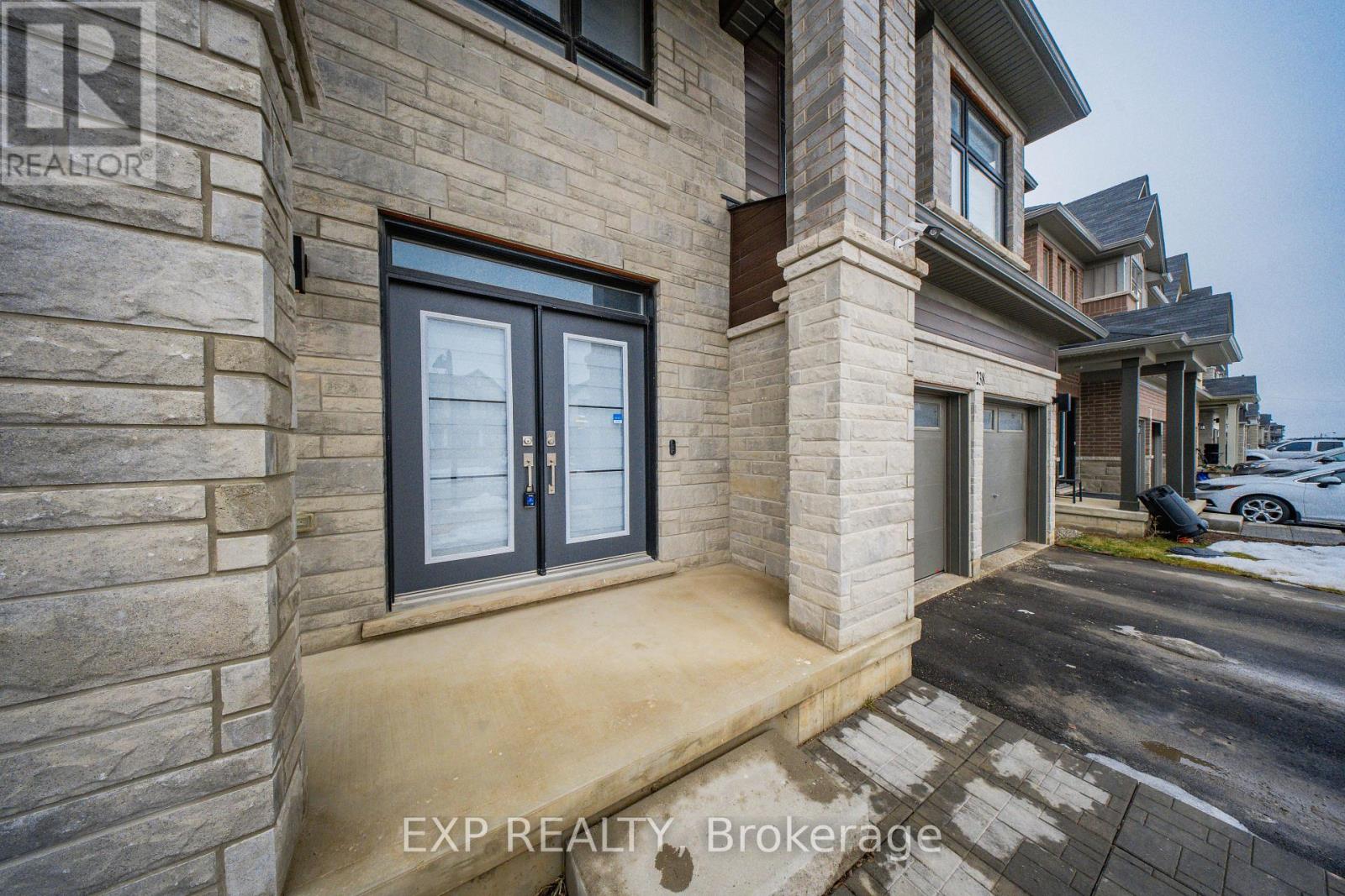 238 Long Boat Run W, Brantford, Ontario  N3T 0X1 - Photo 45 - X12777504