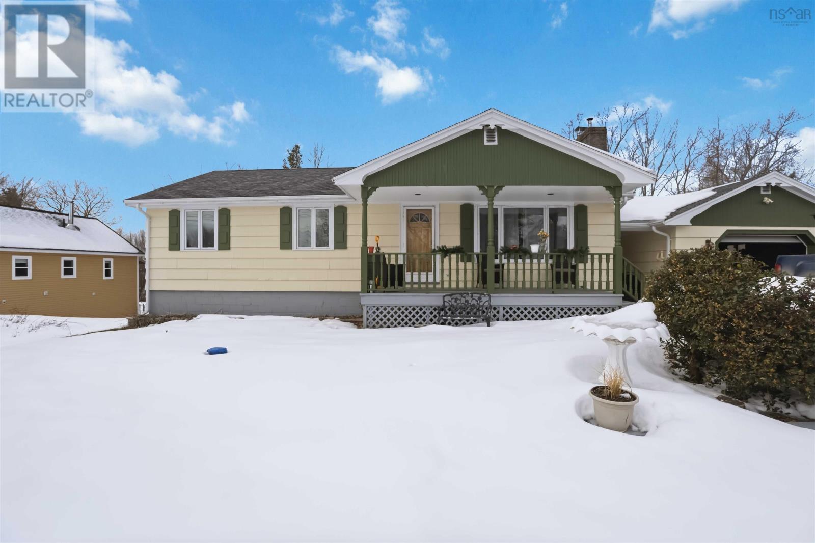 33 Henshaw Drive, upper dyke, Nova Scotia