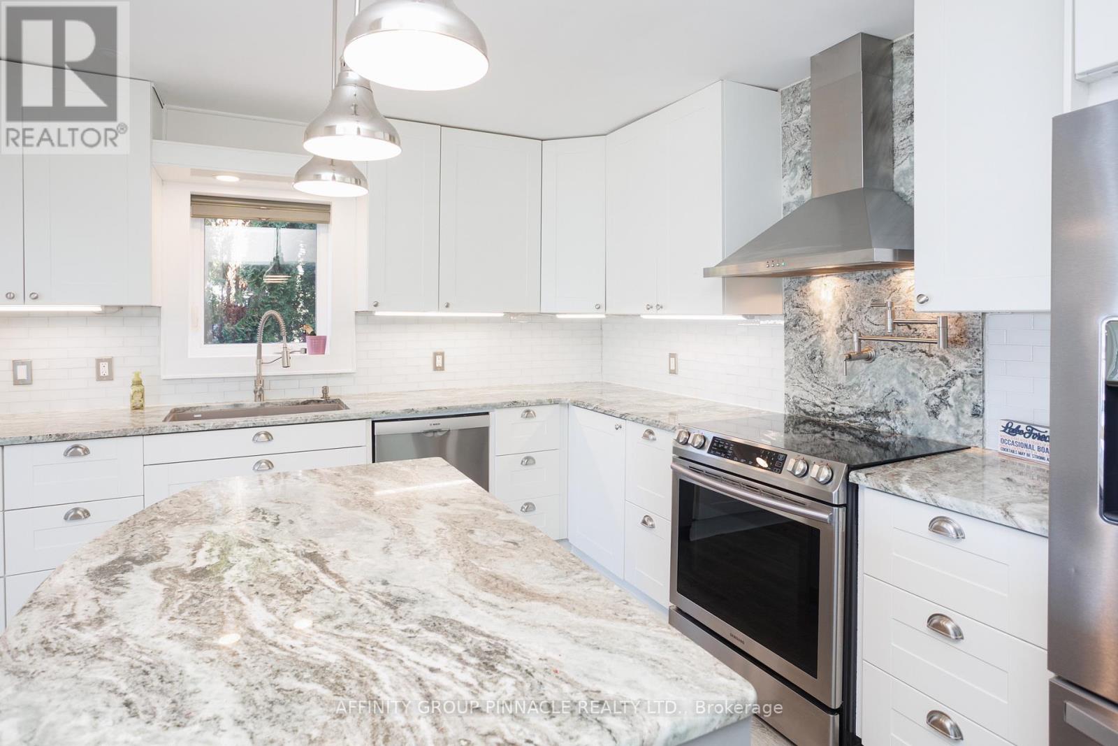 14 Oriole Road, Kawartha Lakes, Ontario  K0M 1N0 - Photo 28 - X12860450