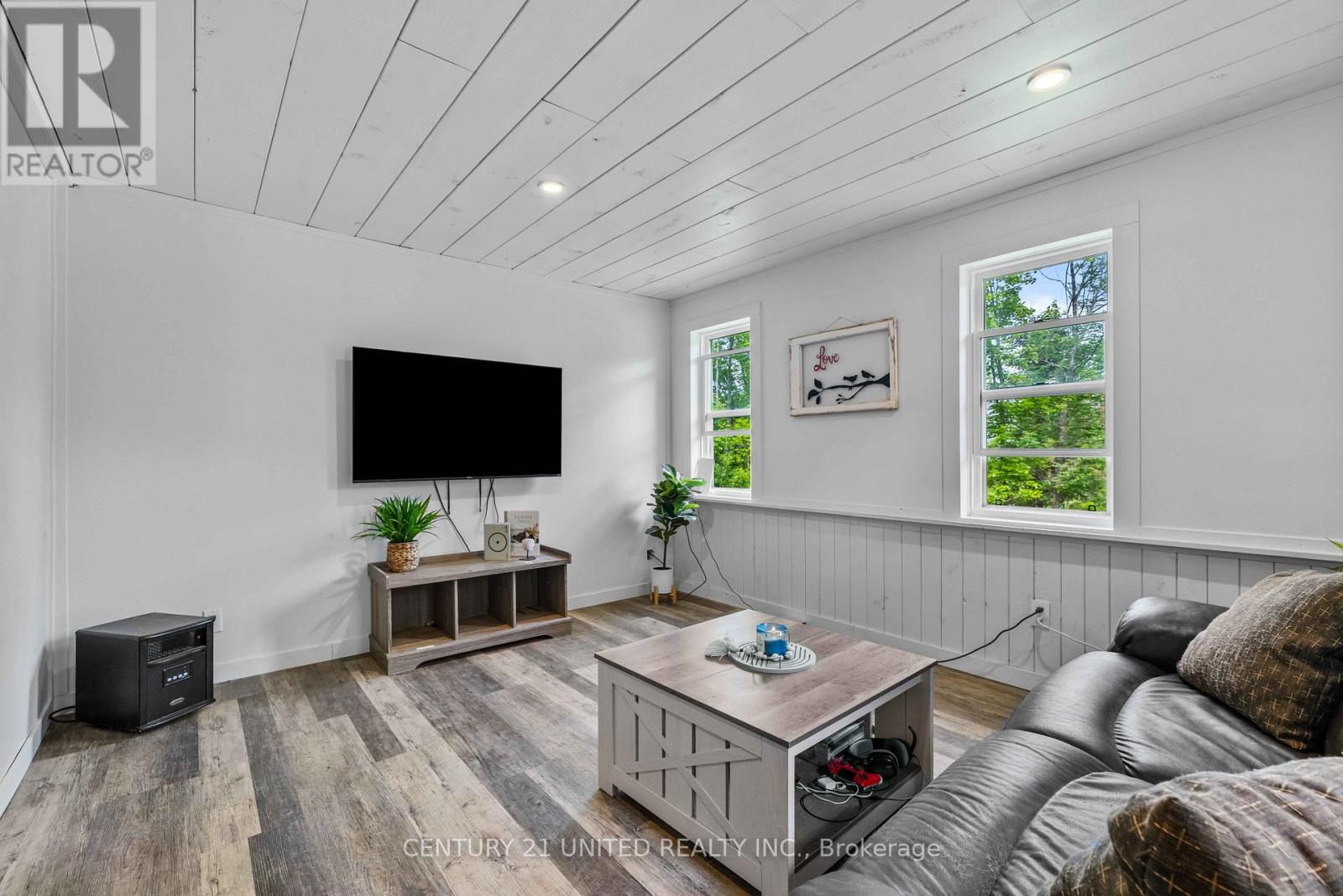 8 Library Road, North Kawartha, Ontario  K0L 3E0 - Photo 13 - X12860566