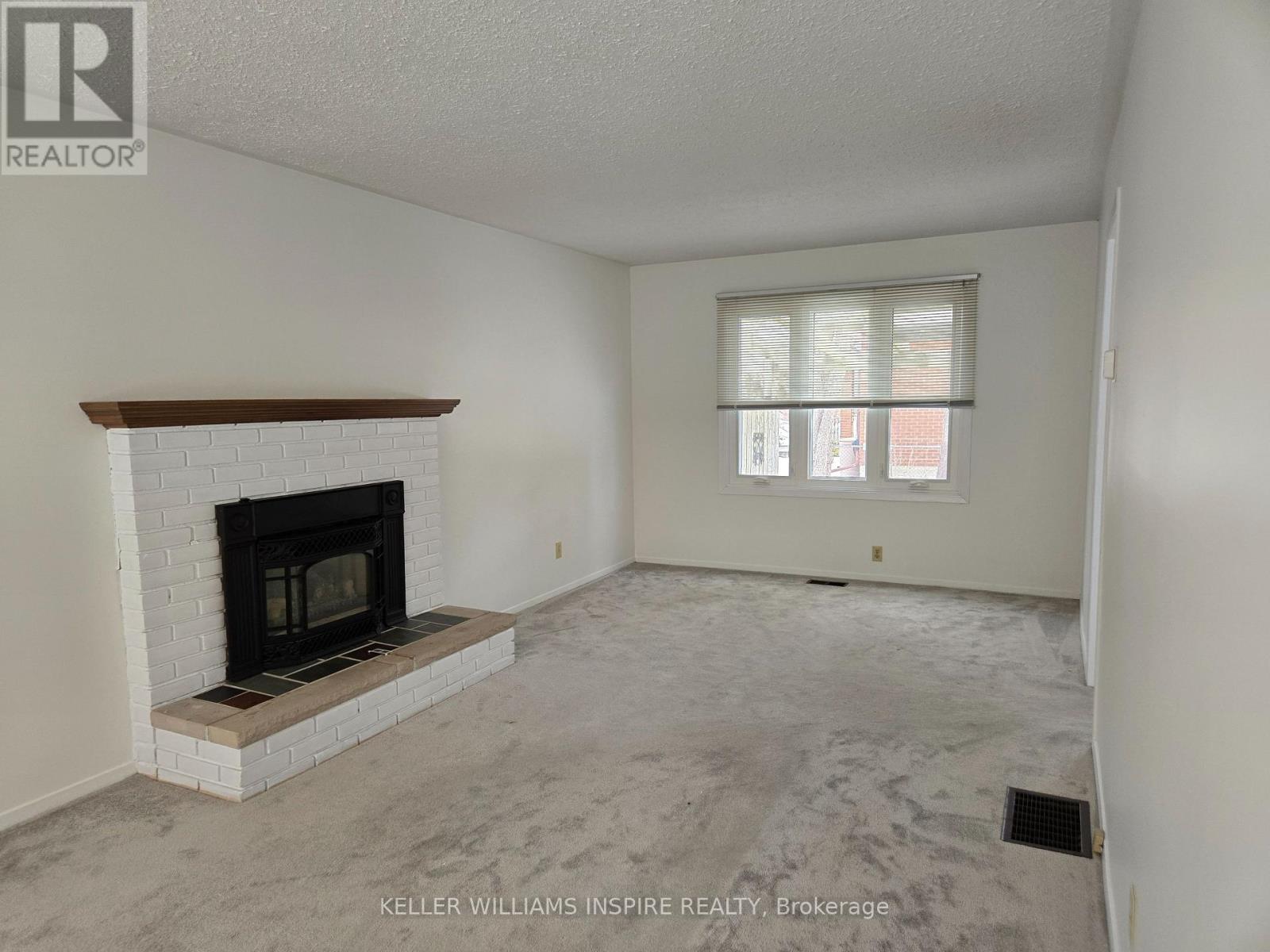 10 Flint Drive, Belleville, Ontario  K8N 5G3 - Photo 3 - X12860598