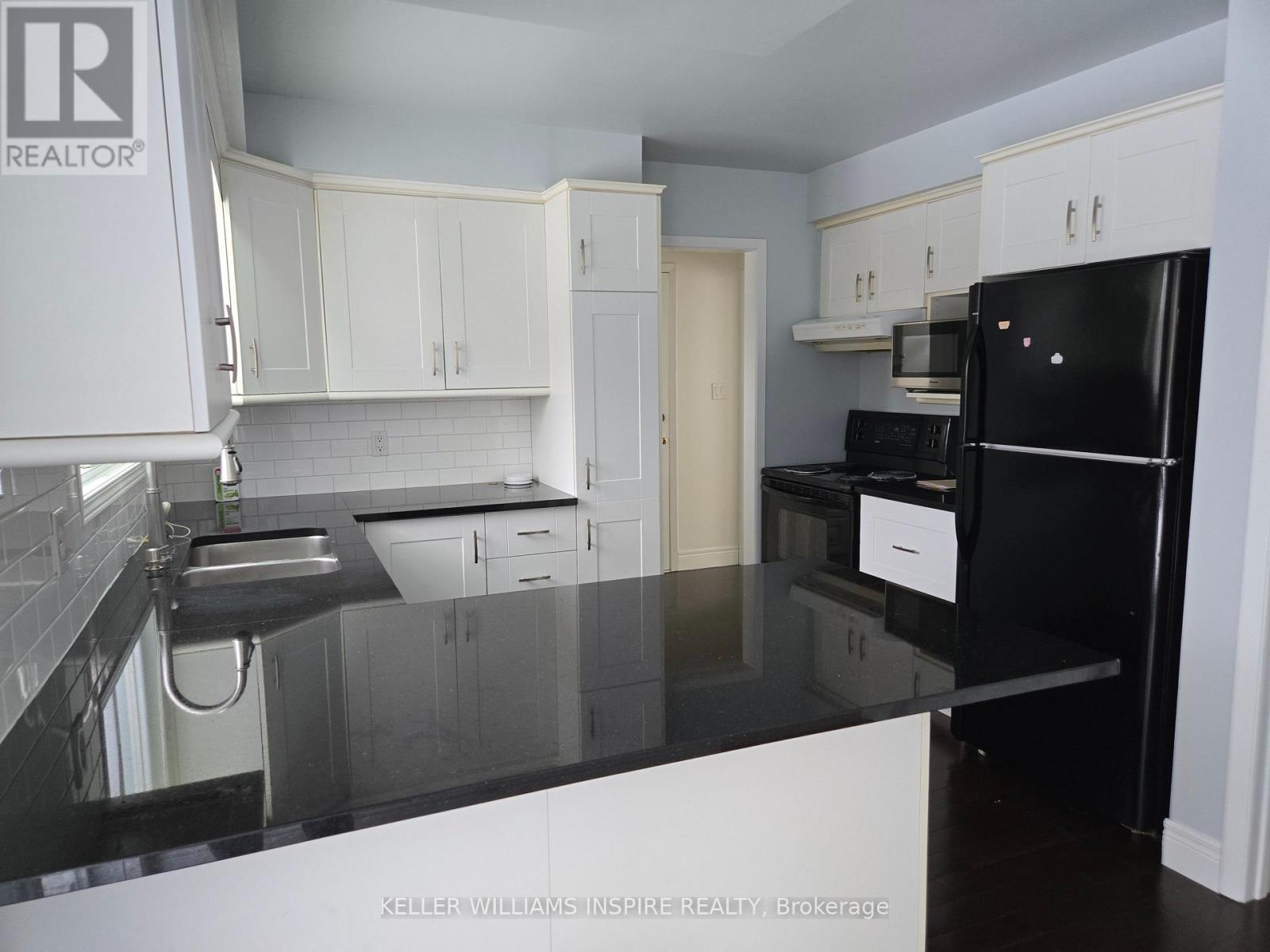 10 Flint Drive, Belleville, Ontario  K8N 5G3 - Photo 7 - X12860598