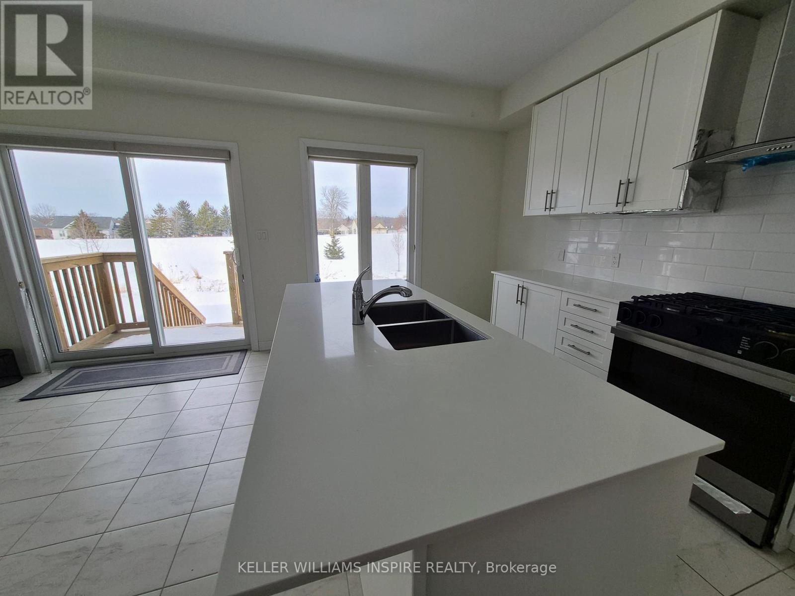 80 Golf Links Drive, Loyalist, Ontario  K0H 1G0 - Photo 14 - X12860636