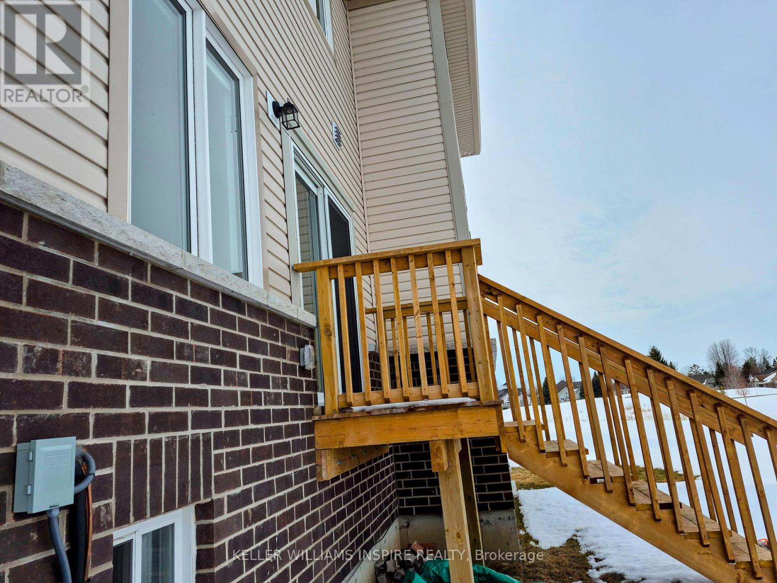 80 Golf Links Drive, Loyalist, Ontario  K0H 1G0 - Photo 5 - X12860636