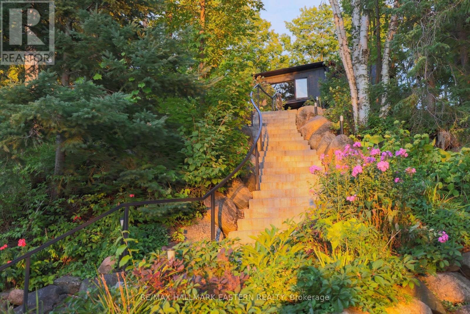 1052 Tedford Lane, Douro-Dummer, Ontario  K0L 2H0 - Photo 43 - X12860702