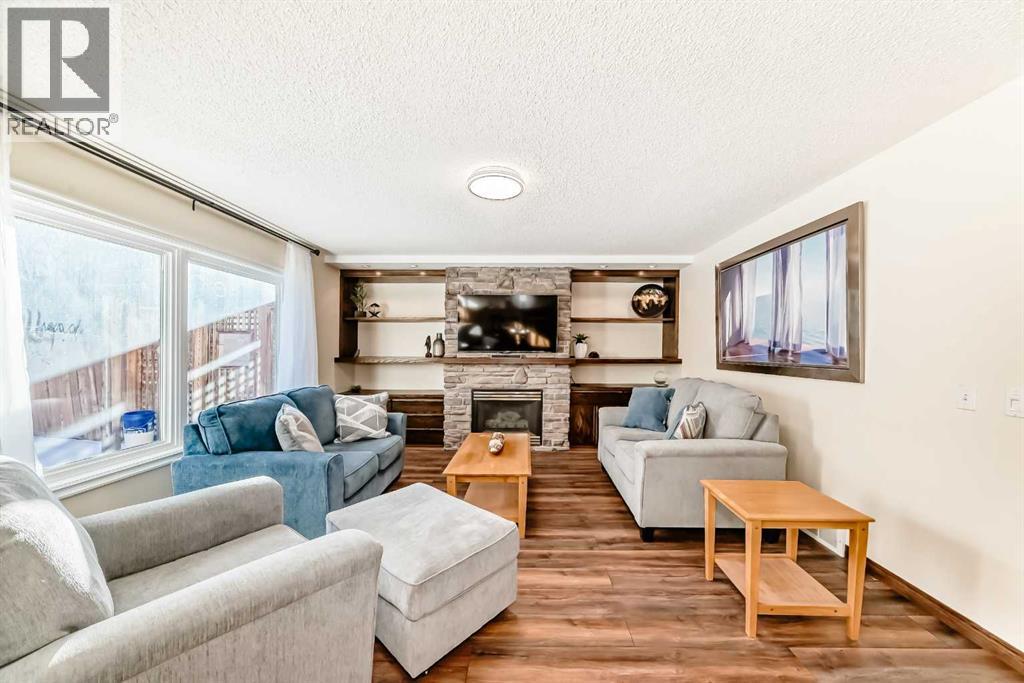 205 Patterson Hill Sw, Calgary, Alberta  T3H 3J2 - Photo 7 - A2278919