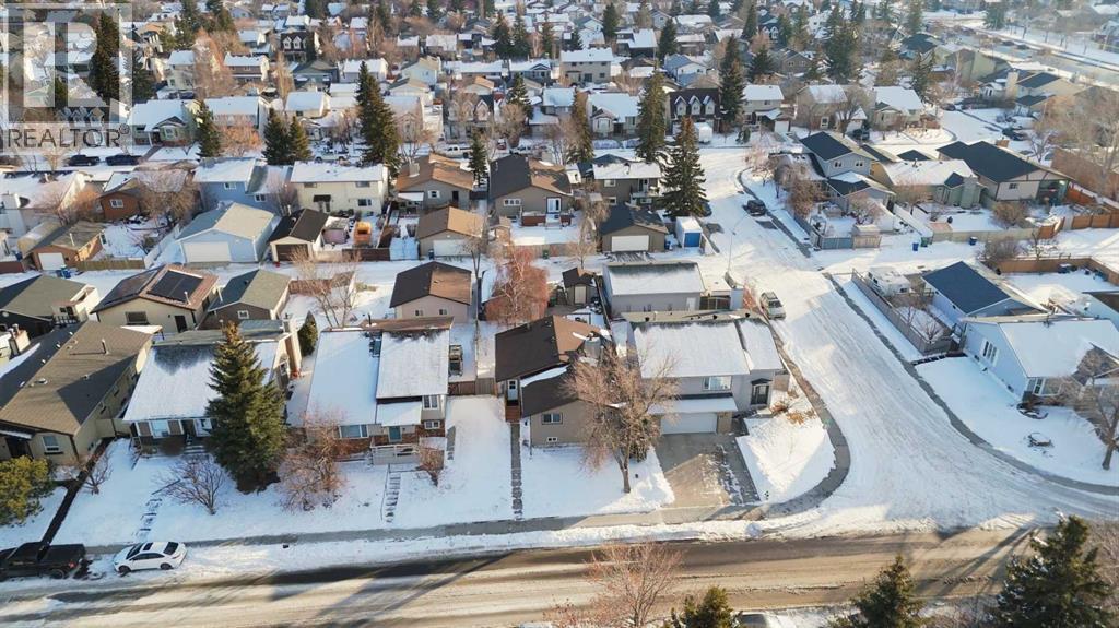 1837 Meadowbrook Drive Se, Airdrie, Alberta  T4A 1V5 - Photo 46 - A2287190