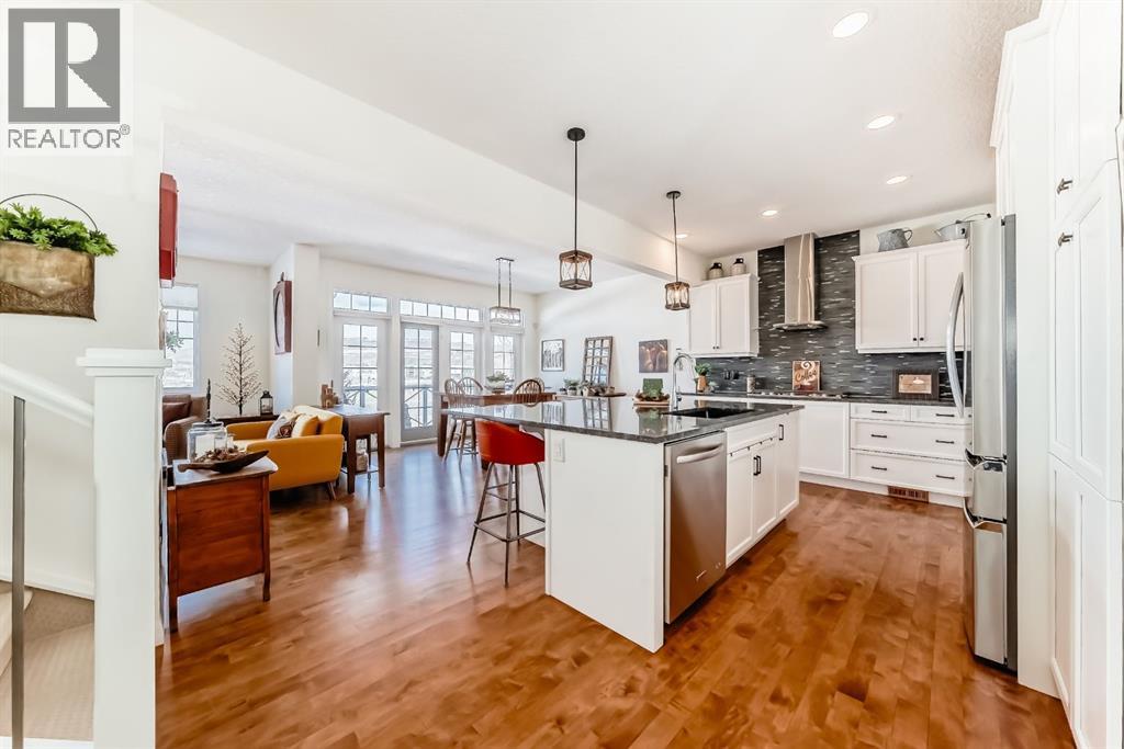 44 Riviera Way, Cochrane, Alberta  T4C 0W9 - Photo 7 - A2289909