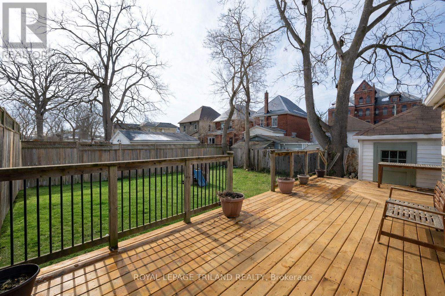 30 Malakoff Street, St. Thomas, Ontario  N5P 1L7 - Photo 30 - X12860422