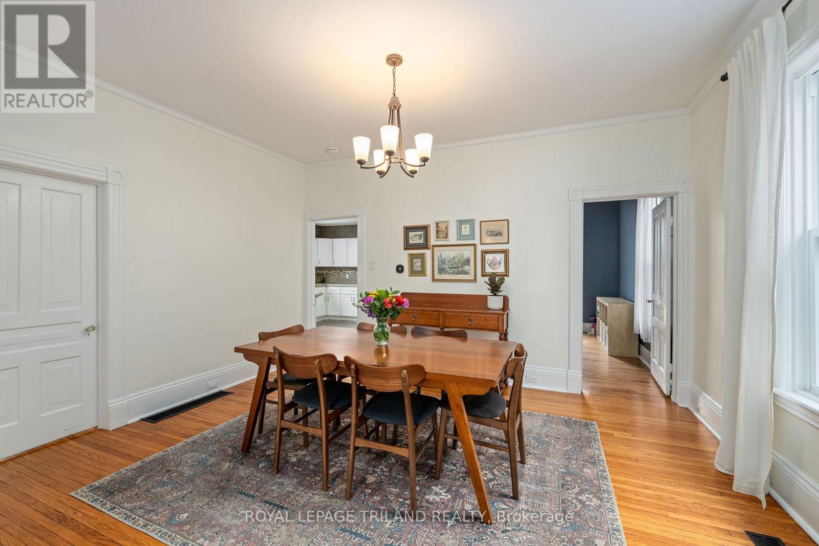 30 Malakoff Street, St. Thomas, Ontario  N5P 1L7 - Photo 7 - X12860422