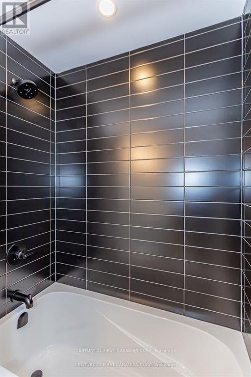 Unknown Address, ,     - Photo 28 - X12860472