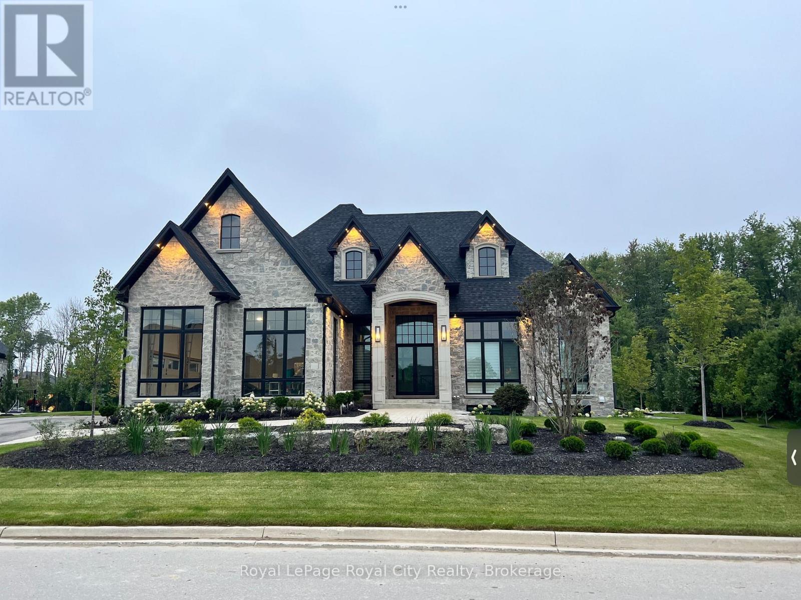 153 Heritage Lake Drive, Puslinch, Ontario  N0B 2J0 - Photo 4 - X12813646