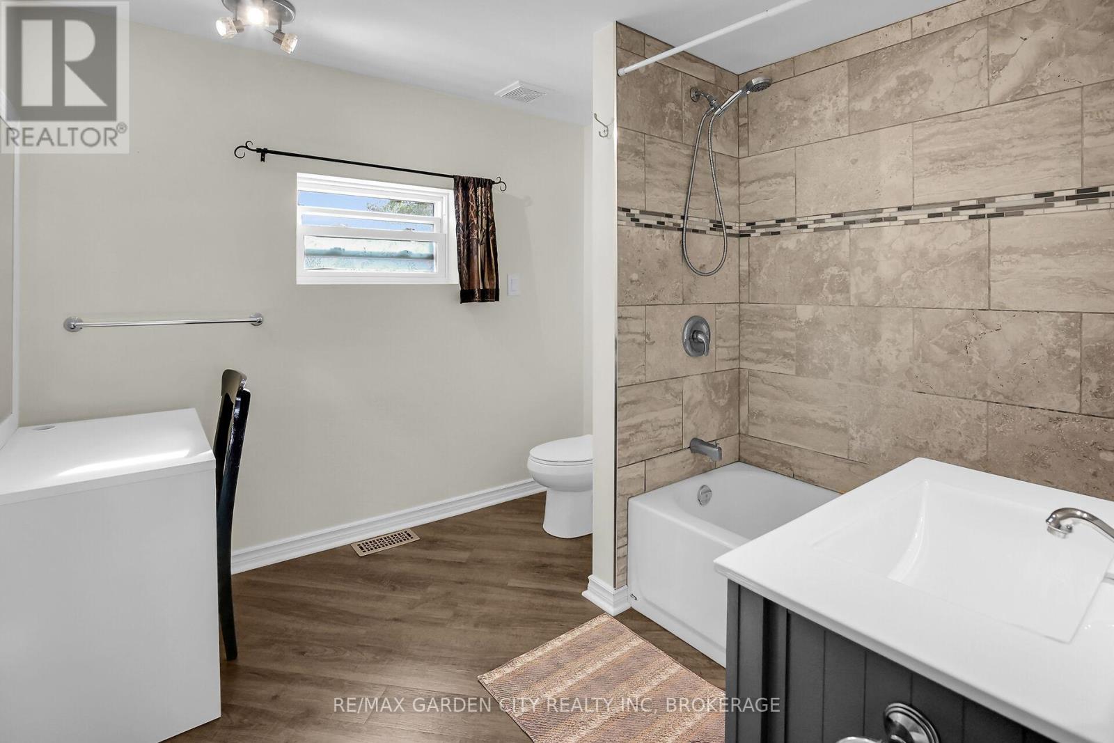 3663 East Main Street, Fort Erie, Ontario  L0S 1S0 - Photo 18 - X12860498