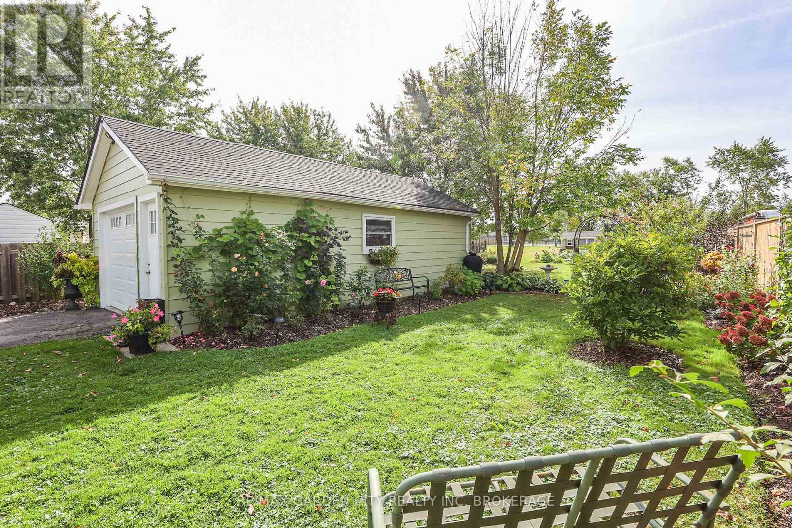 3663 East Main Street, Fort Erie, Ontario  L0S 1S0 - Photo 29 - X12860498