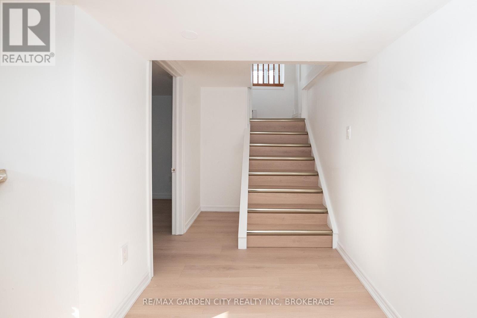 9 Fir Avenue, St. Catharines, Ontario  L2P 1B6 - Photo 30 - X12860528