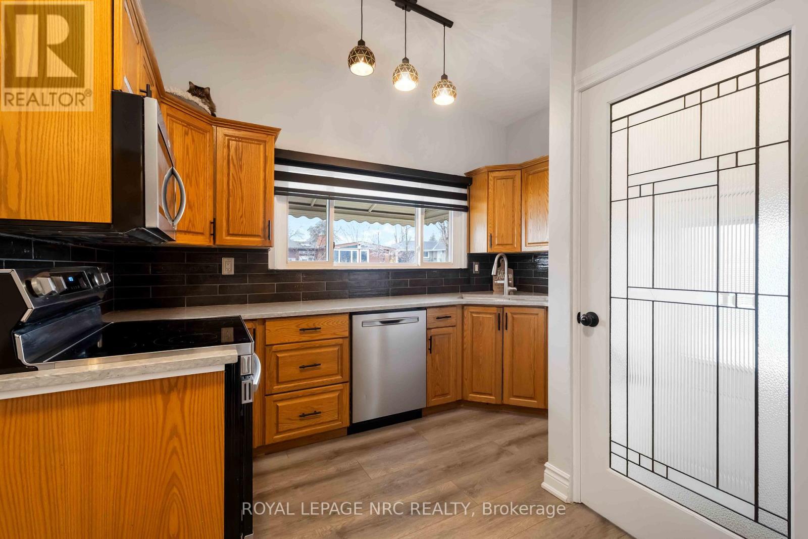 4542 Nancy Drive, Niagara Falls, Ontario  L2E 5L3 - Photo 11 - X12860638