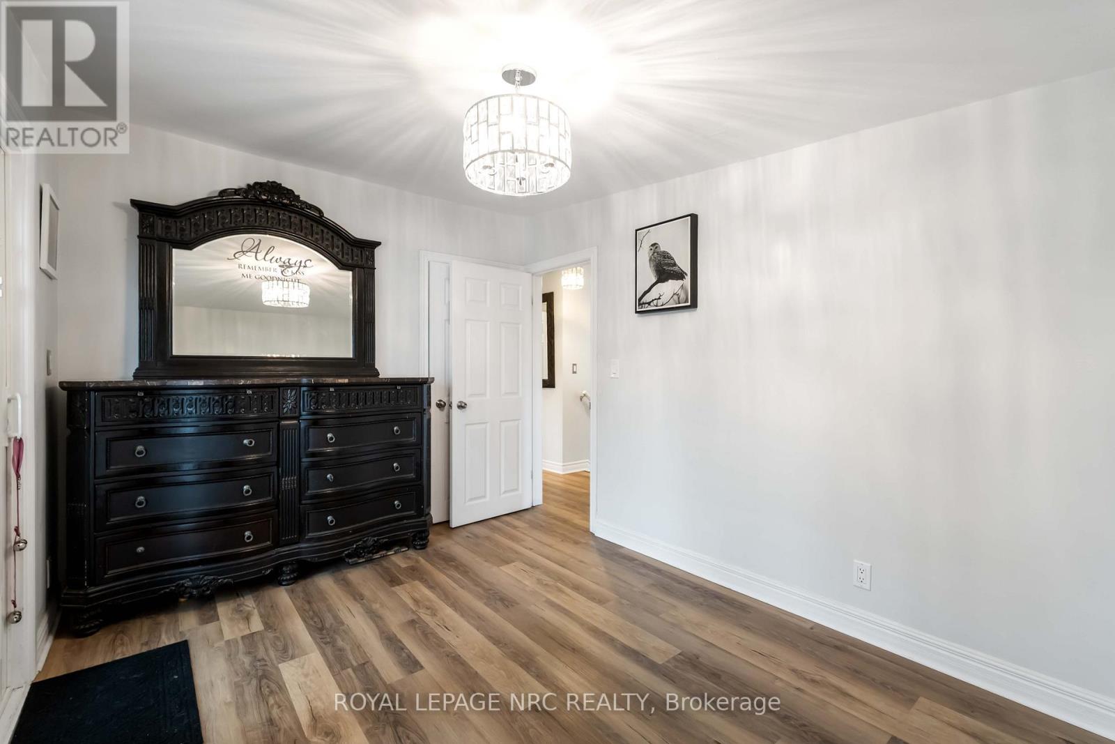 4542 Nancy Drive, Niagara Falls, Ontario  L2E 5L3 - Photo 19 - X12860638