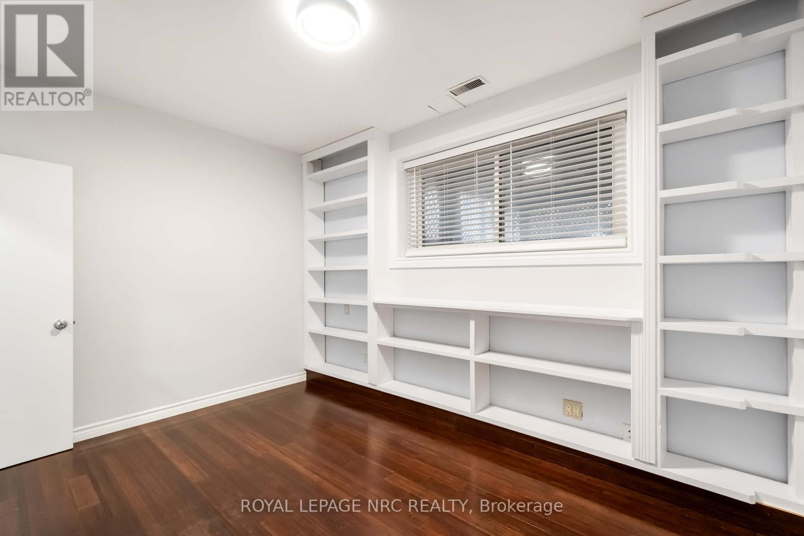 4542 Nancy Drive, Niagara Falls, Ontario  L2E 5L3 - Photo 23 - X12860638