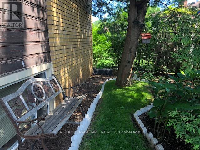 4542 Nancy Drive, Niagara Falls, Ontario  L2E 5L3 - Photo 32 - X12860638