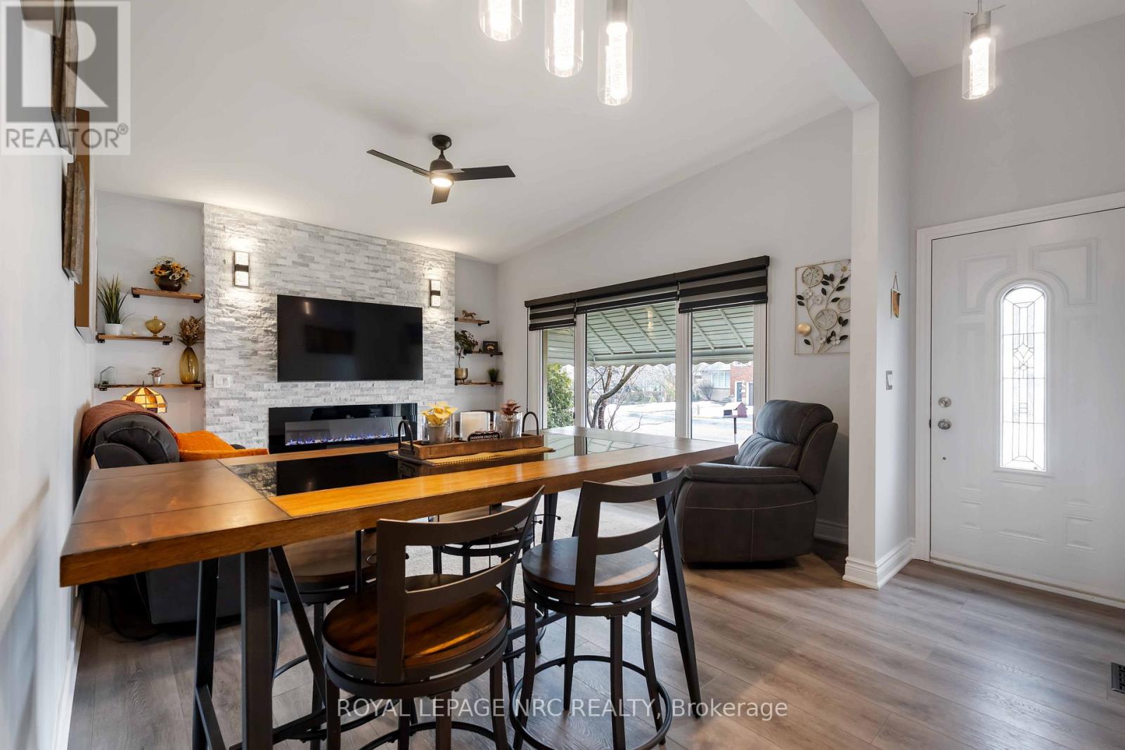 4542 Nancy Drive, Niagara Falls, Ontario  L2E 5L3 - Photo 5 - X12860638