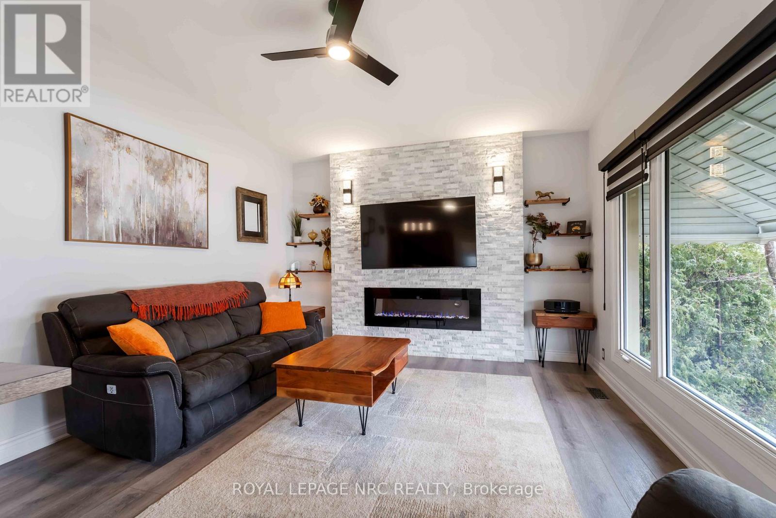 4542 Nancy Drive, Niagara Falls, Ontario  L2E 5L3 - Photo 6 - X12860638