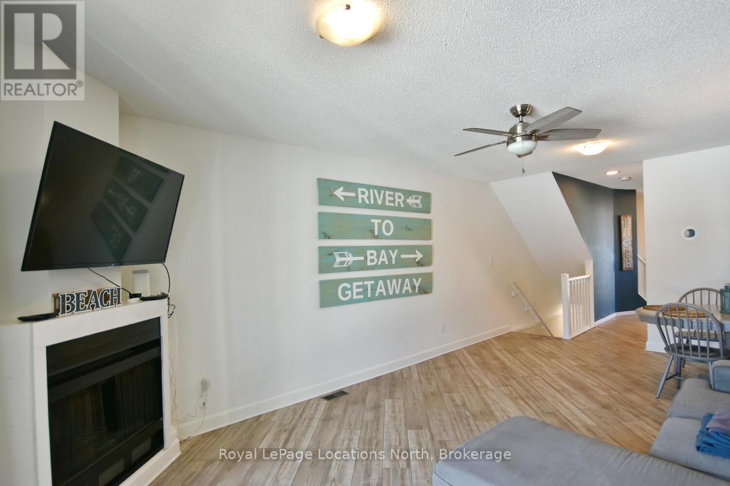 11 Spruce St Street, Wasaga Beach, Ontario  L9Z 2L4 - Photo 18 - S12860414