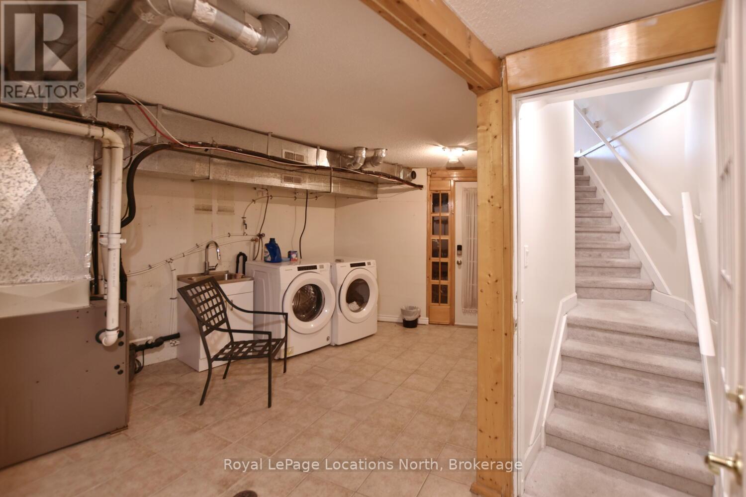 11 Spruce St Street, Wasaga Beach, Ontario  L9Z 2L4 - Photo 37 - S12860414