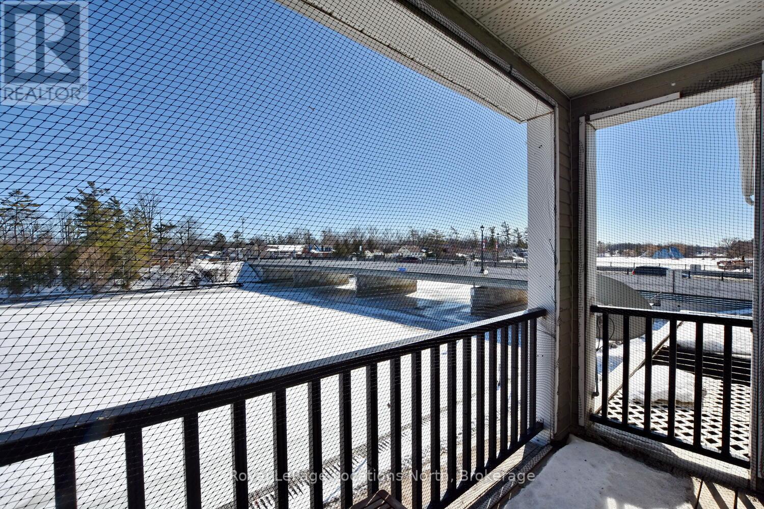 11 Spruce St Street, Wasaga Beach, Ontario  L9Z 2L4 - Photo 42 - S12860414