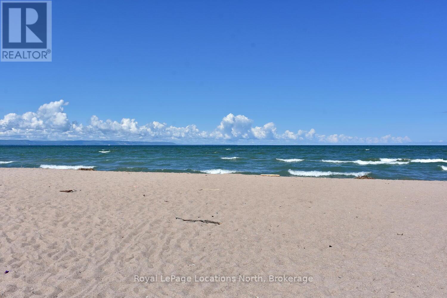 11 Spruce St Street, Wasaga Beach, Ontario  L9Z 2L4 - Photo 47 - S12860414