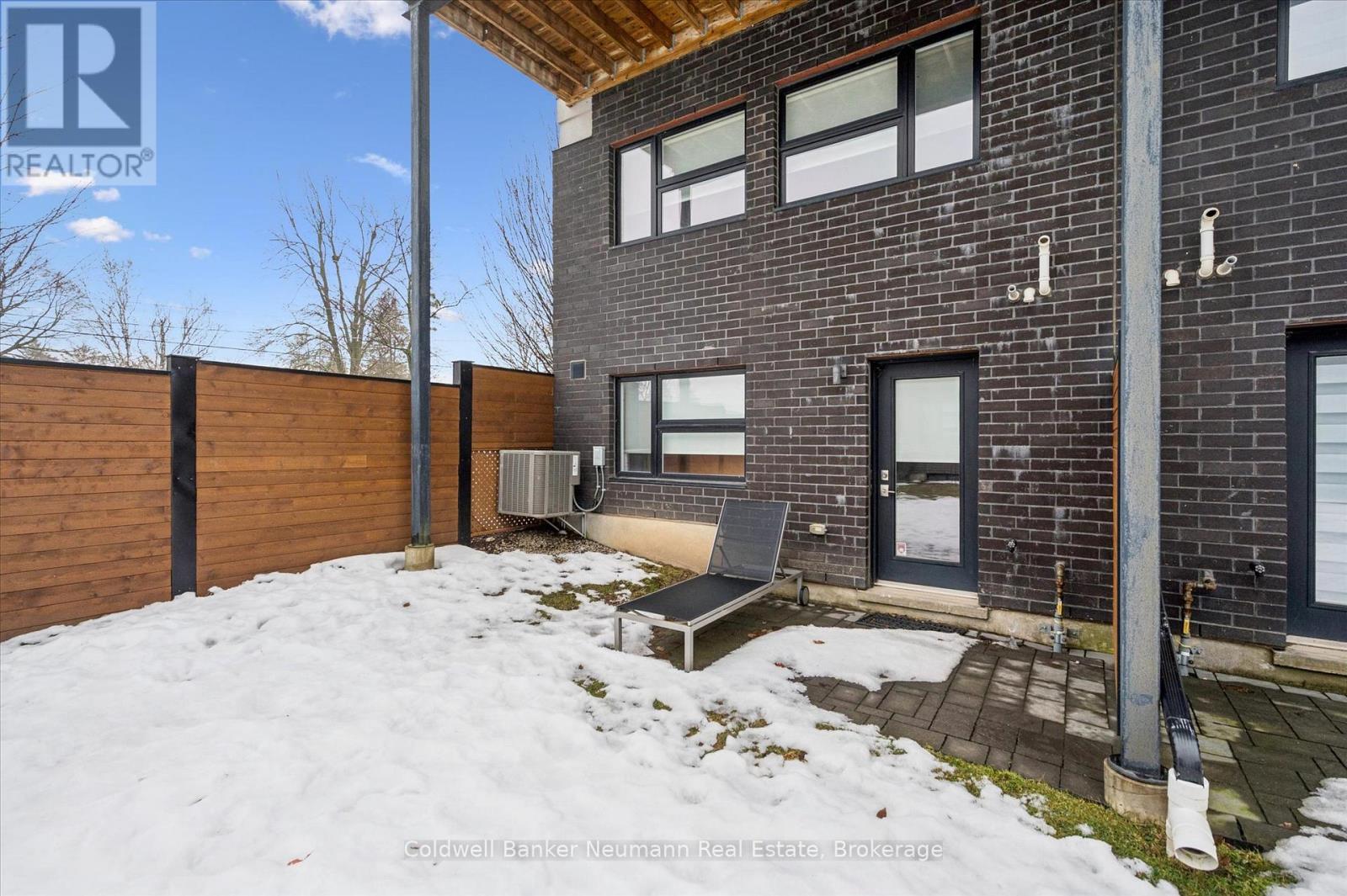 2 - 60 Arkell Road, Guelph, Ontario  N1L 1G8 - Photo 41 - X12860400