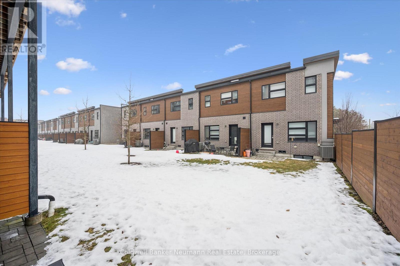 2 - 60 Arkell Road, Guelph, Ontario  N1L 1G8 - Photo 44 - X12860400
