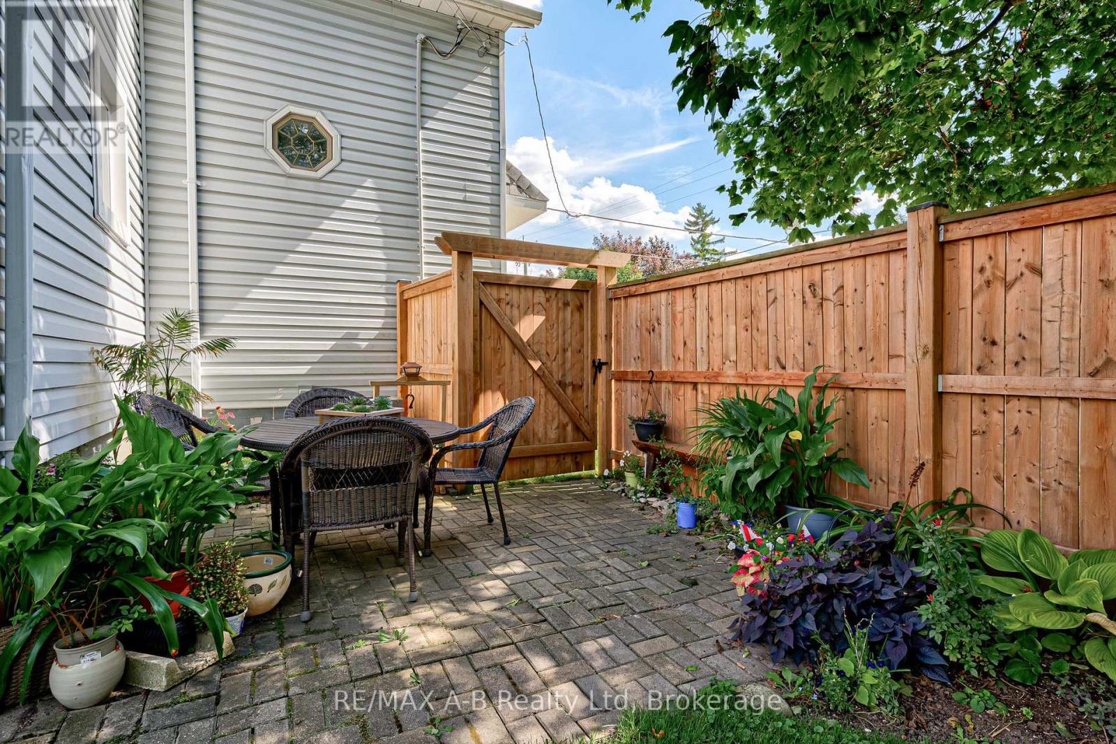 36 Huron Street, Huron East, Ontario  N0K 1W0 - Photo 40 - X12860570