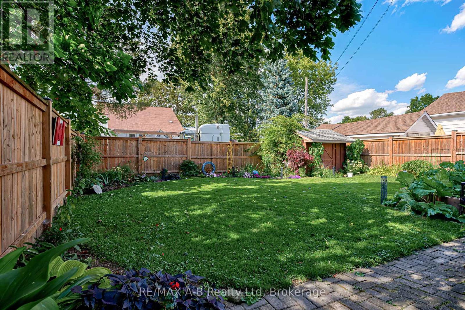 36 Huron Street, Huron East, Ontario  N0K 1W0 - Photo 41 - X12860570