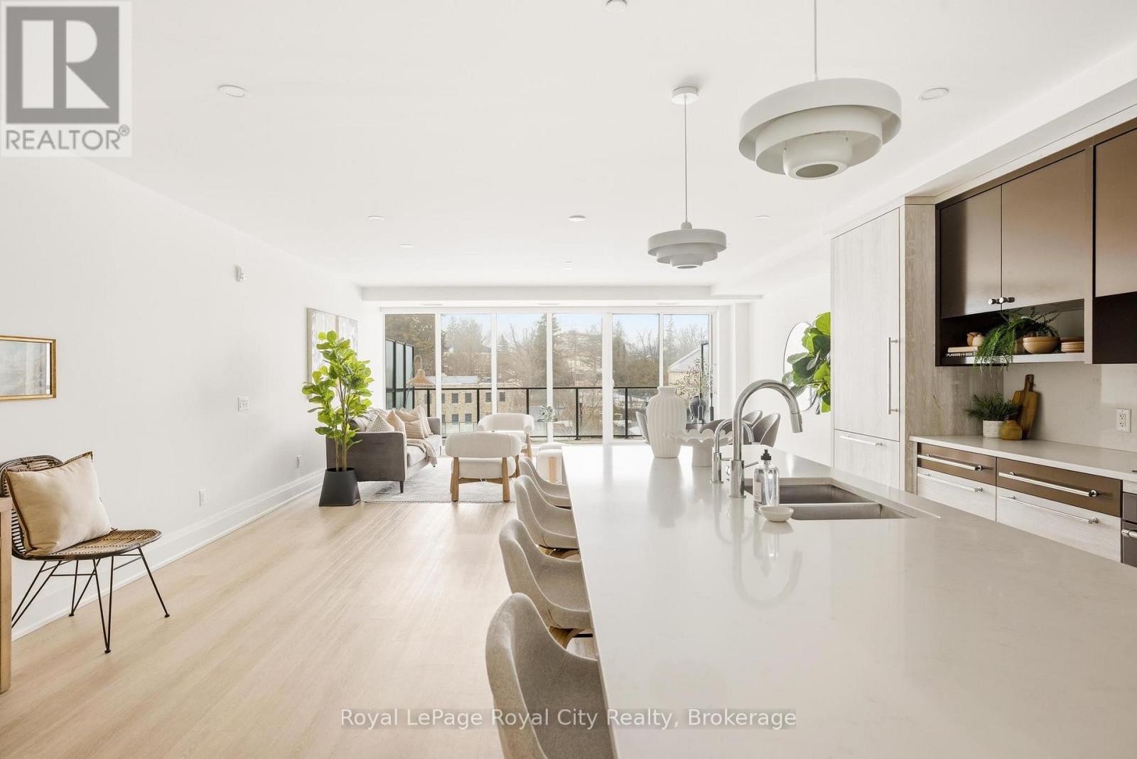 211 - 6523 Wellington 7 Road, Centre Wellington, Ontario  N0B 1S0 - Photo 10 - X12860578