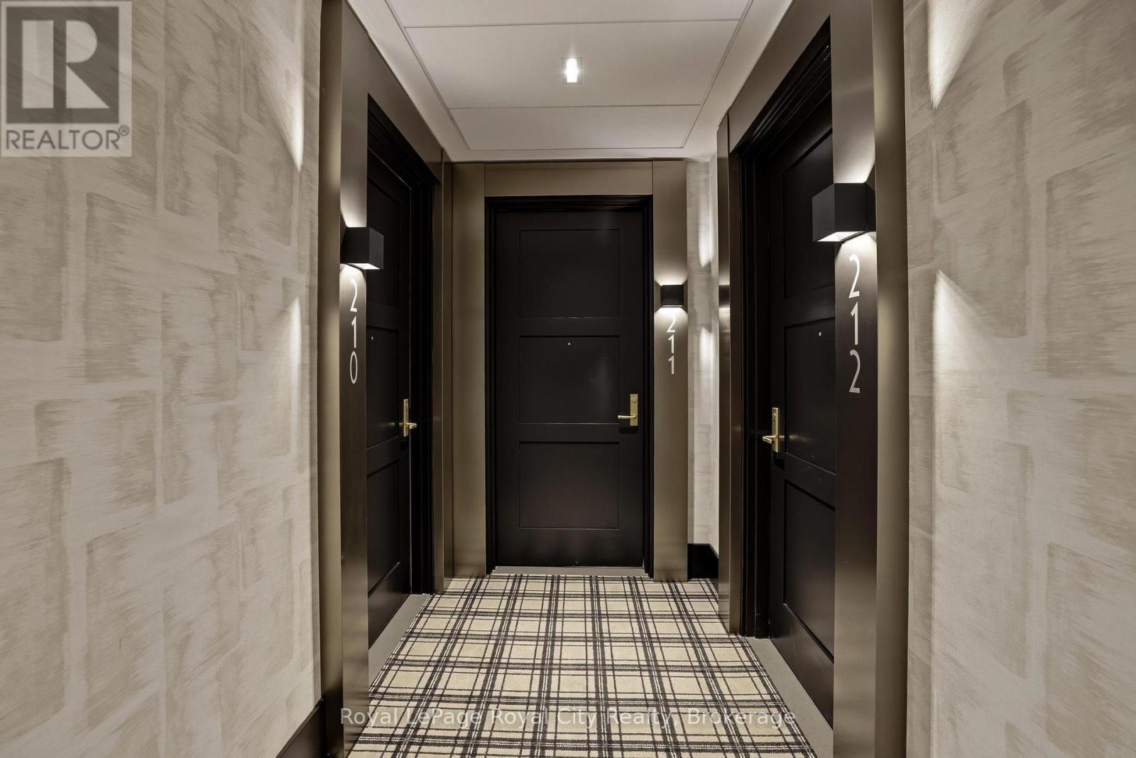 211 - 6523 Wellington 7 Road, Centre Wellington, Ontario  N0B 1S0 - Photo 36 - X12860578