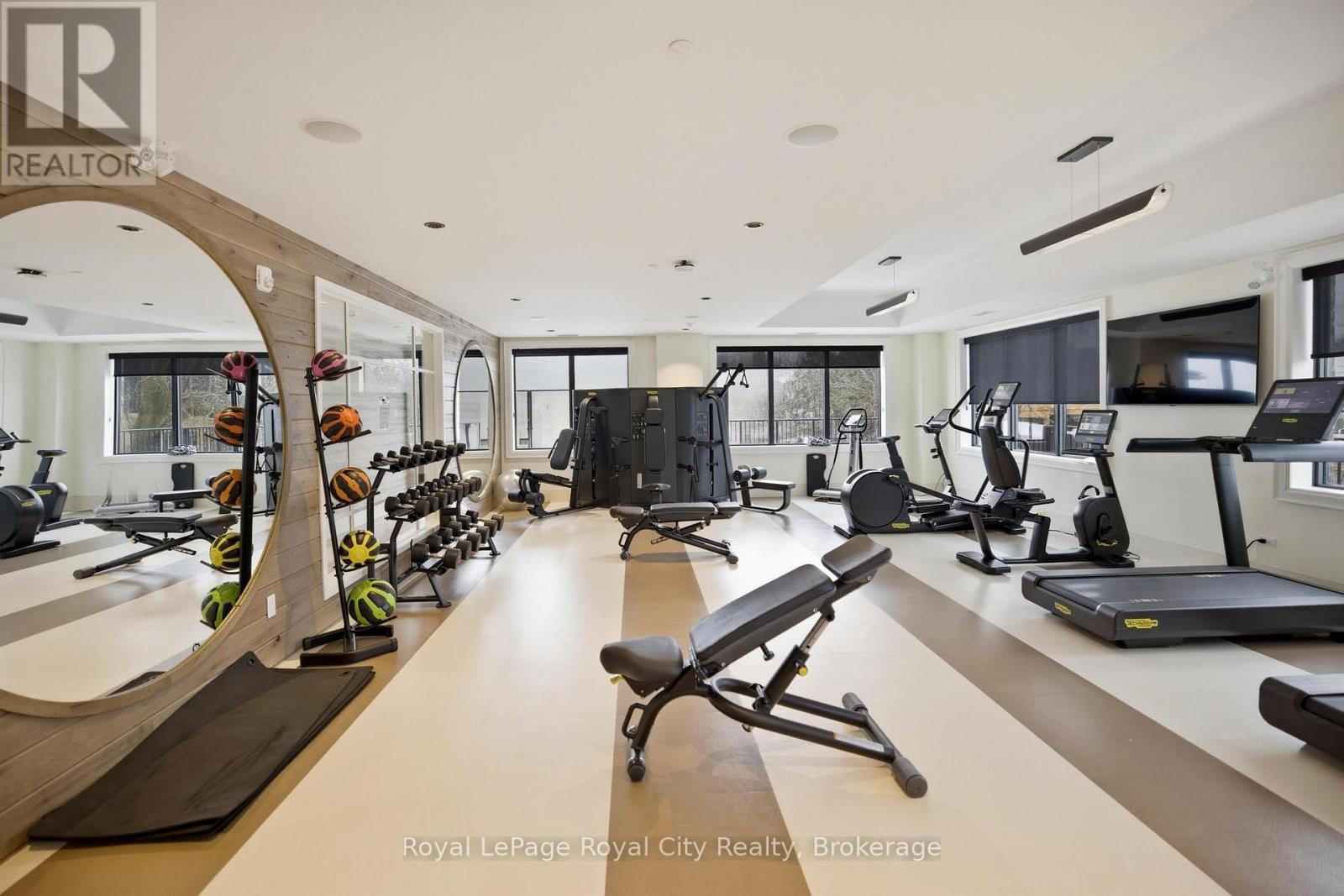 211 - 6523 Wellington 7 Road, Centre Wellington, Ontario  N0B 1S0 - Photo 43 - X12860578