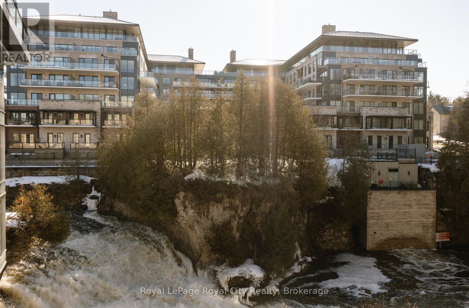 211 - 6523 Wellington 7 Road, Centre Wellington, Ontario  N0B 1S0 - Photo 48 - X12860578